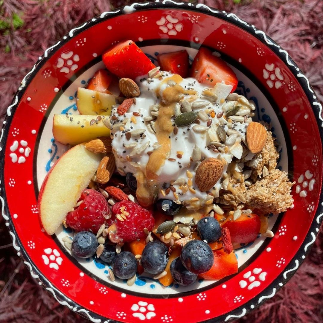 Chocolate Raspberry Porridge Bowl